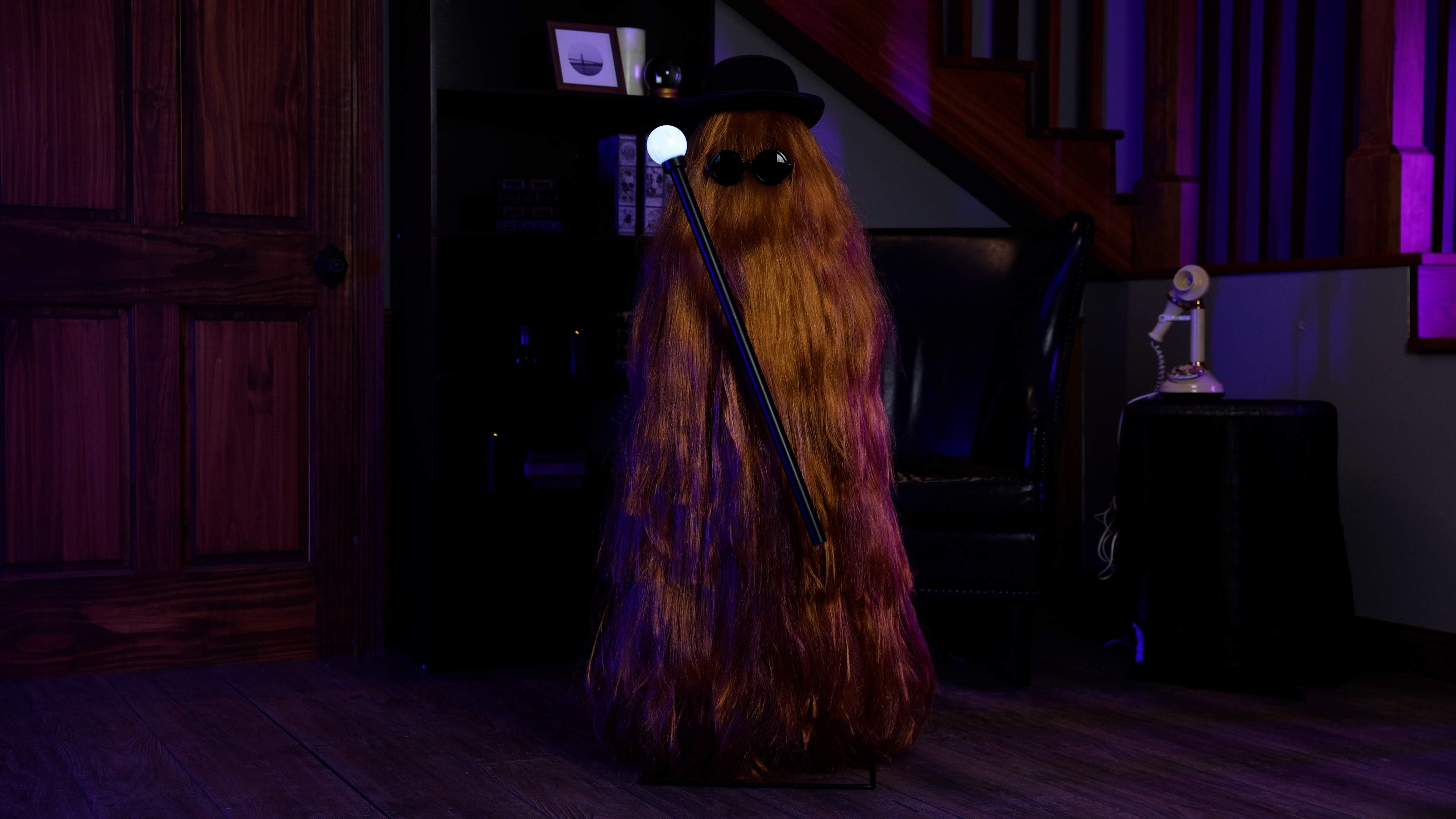FUN99431 4-6 ft The Addams Family Cousin Itt Animatronic Decoration